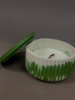 Натуральная арома-свеча ручной работы Valentayn в горшочке